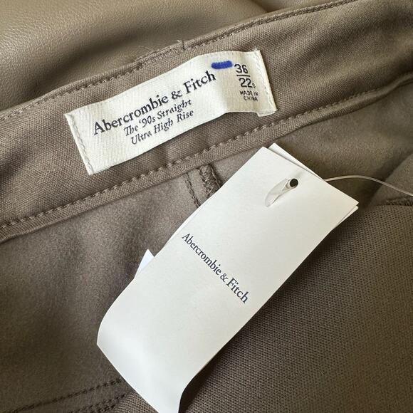 ABERCROMBIE & FITCH The 90s Straight Pants Taupe Vegan Leather NWT - Picture 9 of 15